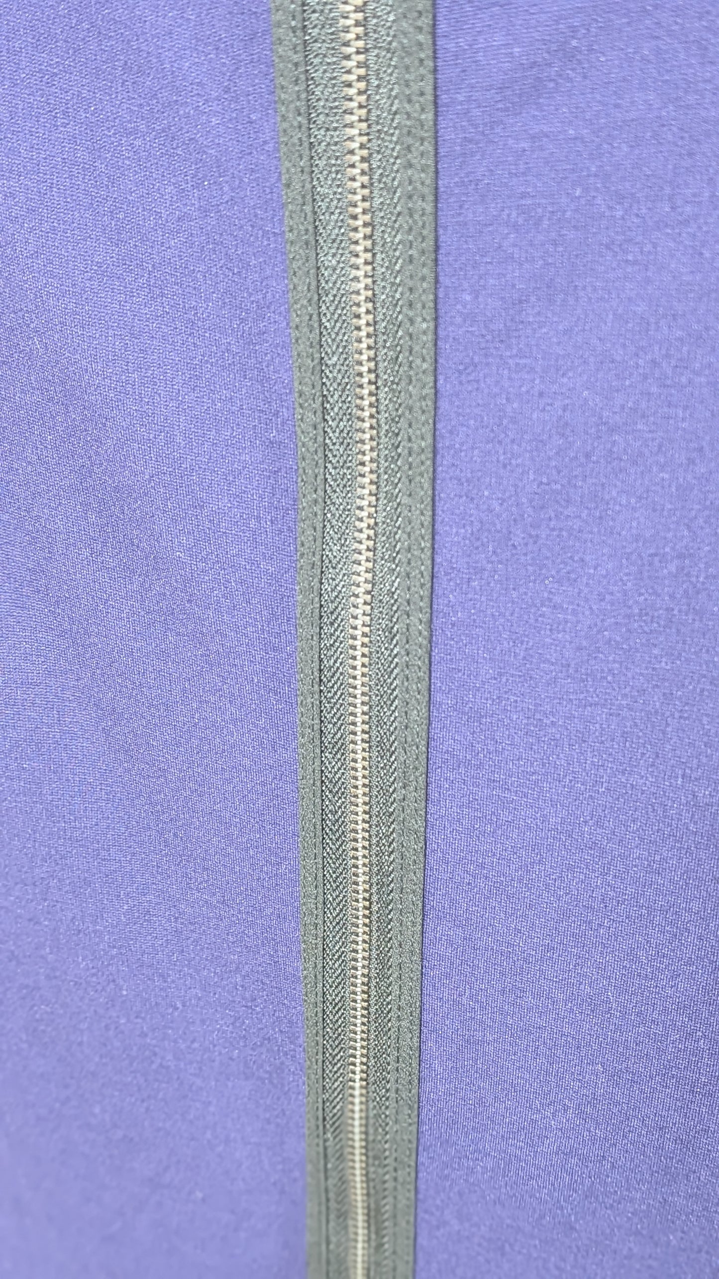 Blaues Etuikleid Kenneth Cole mieten