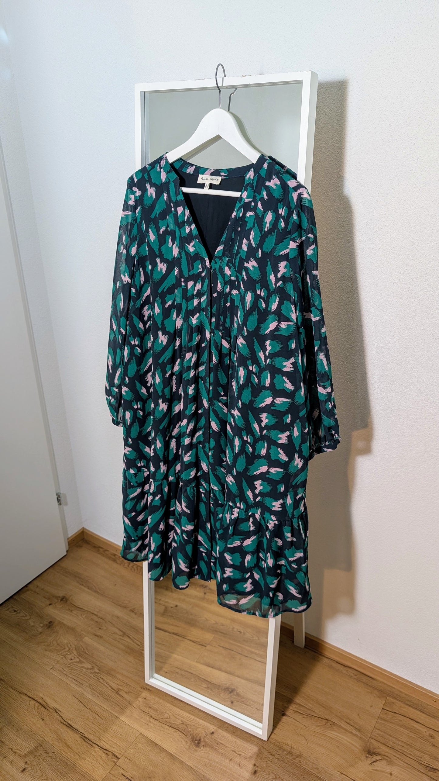 Grünes Sommerkleid Phase Eight