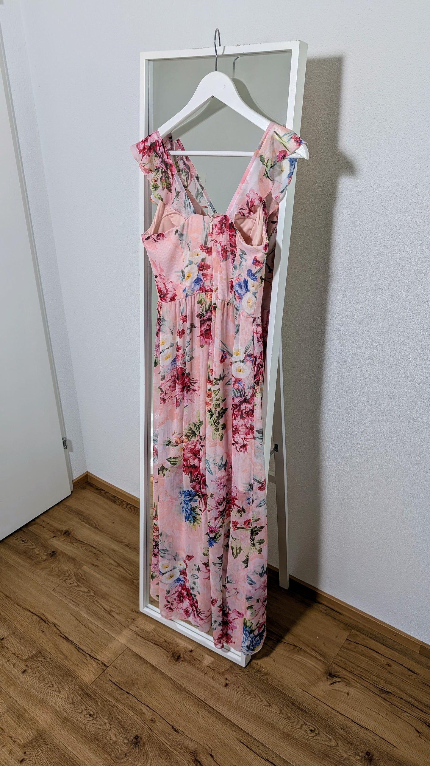 Rosa Blumenkleid