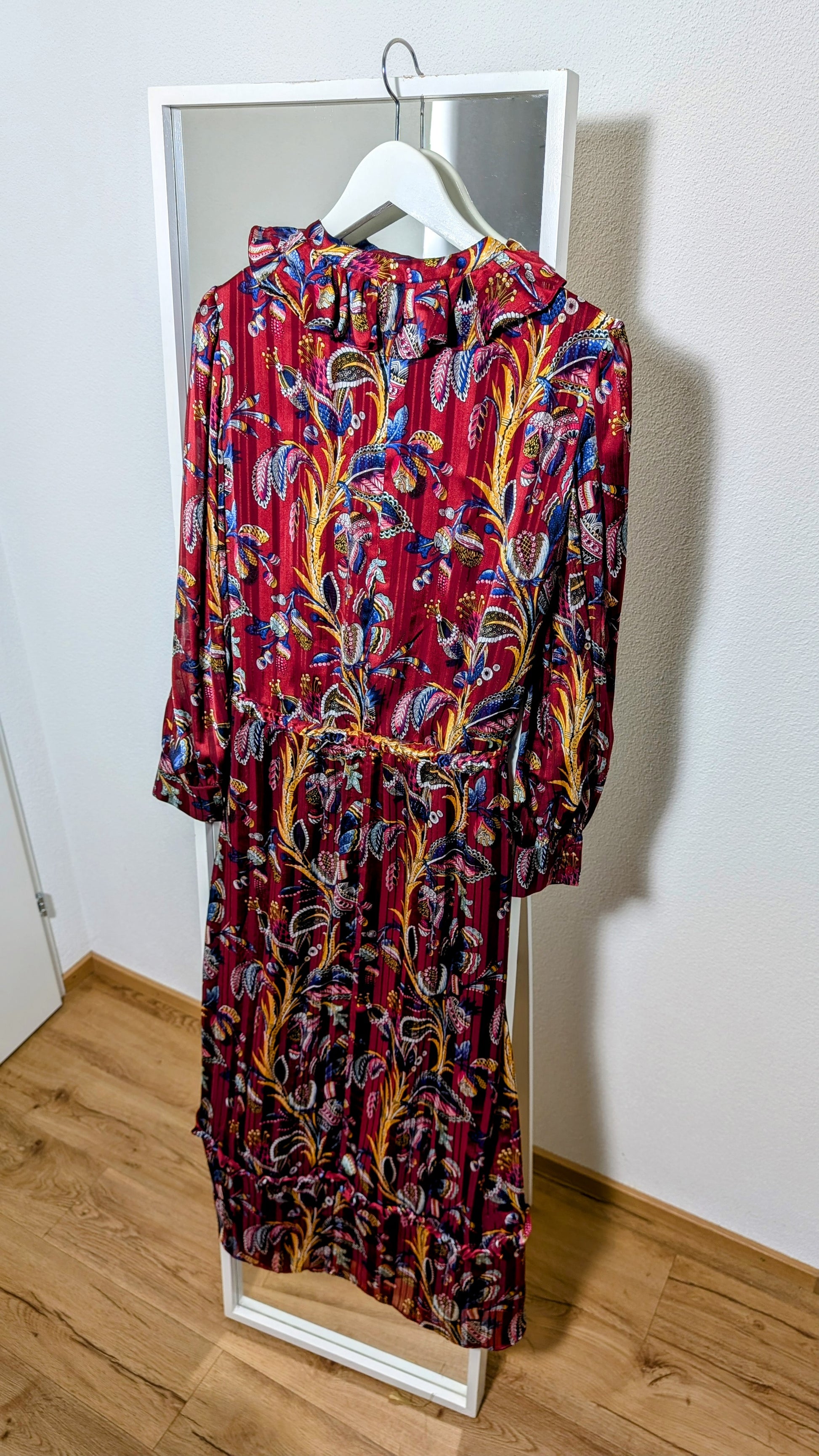 Floral-Print Maxi Dress & other stories