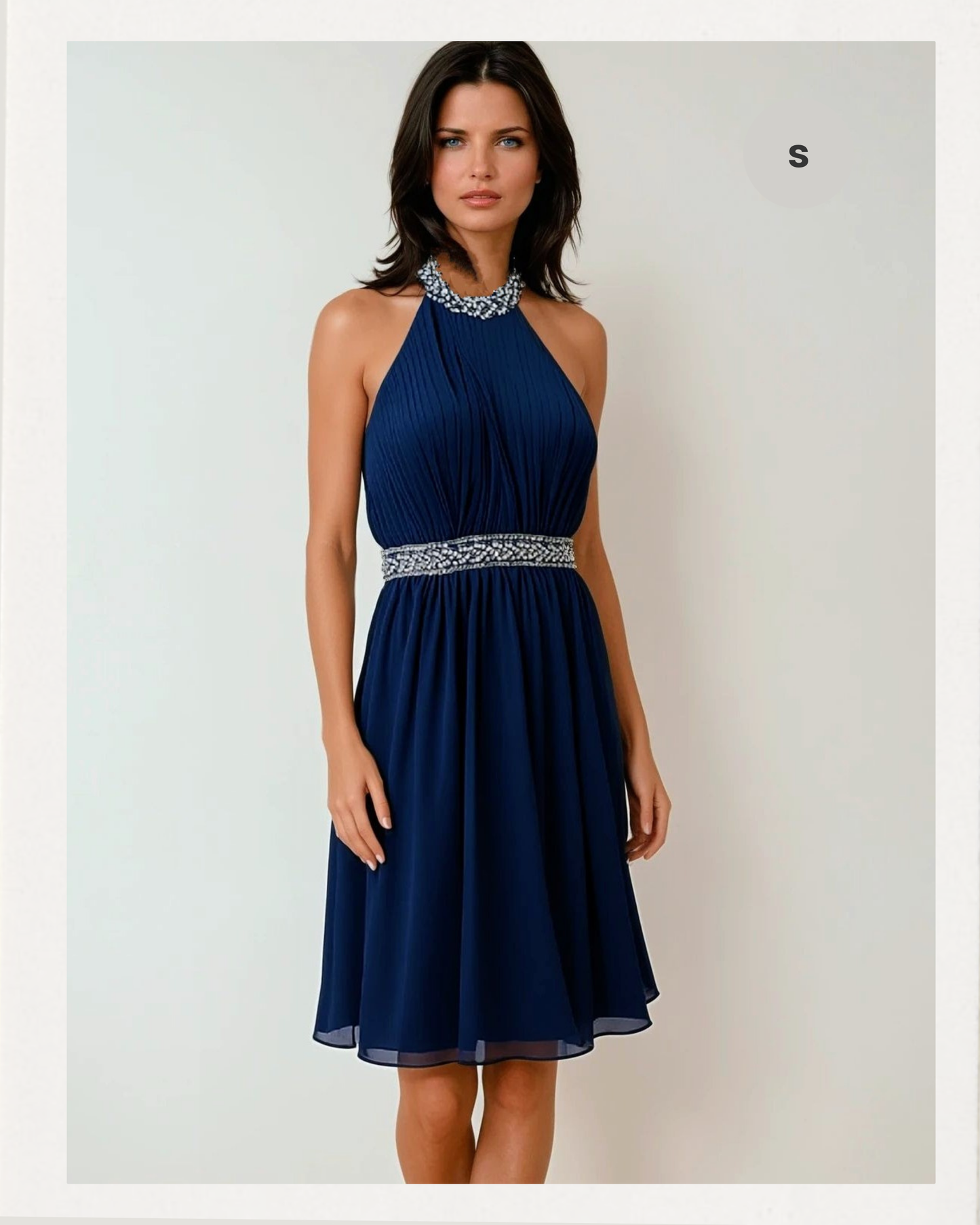 Navyblaues Kleid mit Glitzergurt